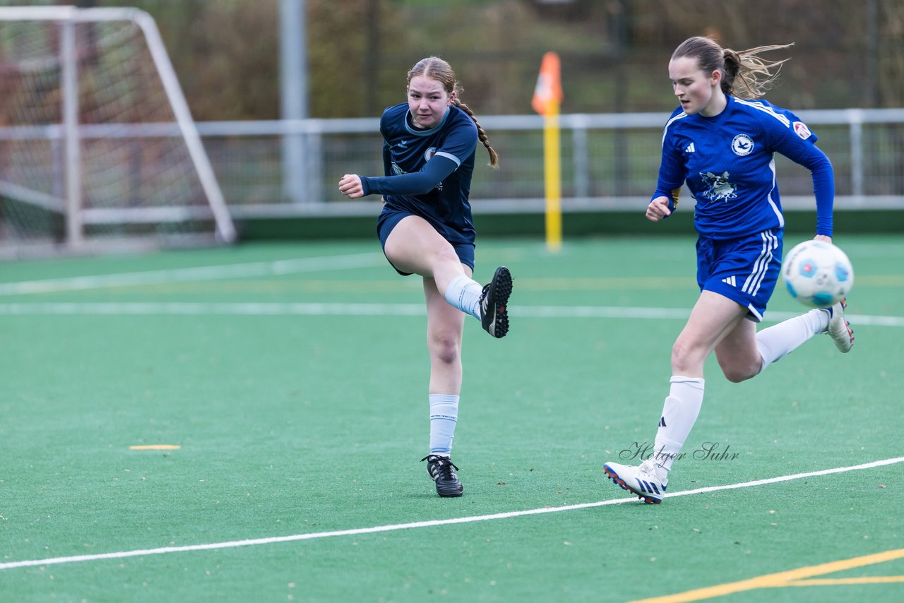 Bild 235 - F VfL Pinneberg - USC Paloma : Ergebnis: 1:4